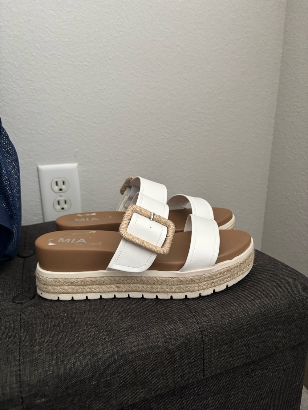 MIA White Double-Band Platform Slide with Rope Buckle